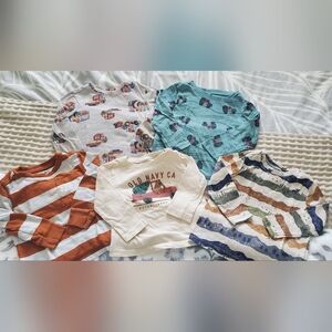 Old Navy Kids' Cream Graphic Tees
